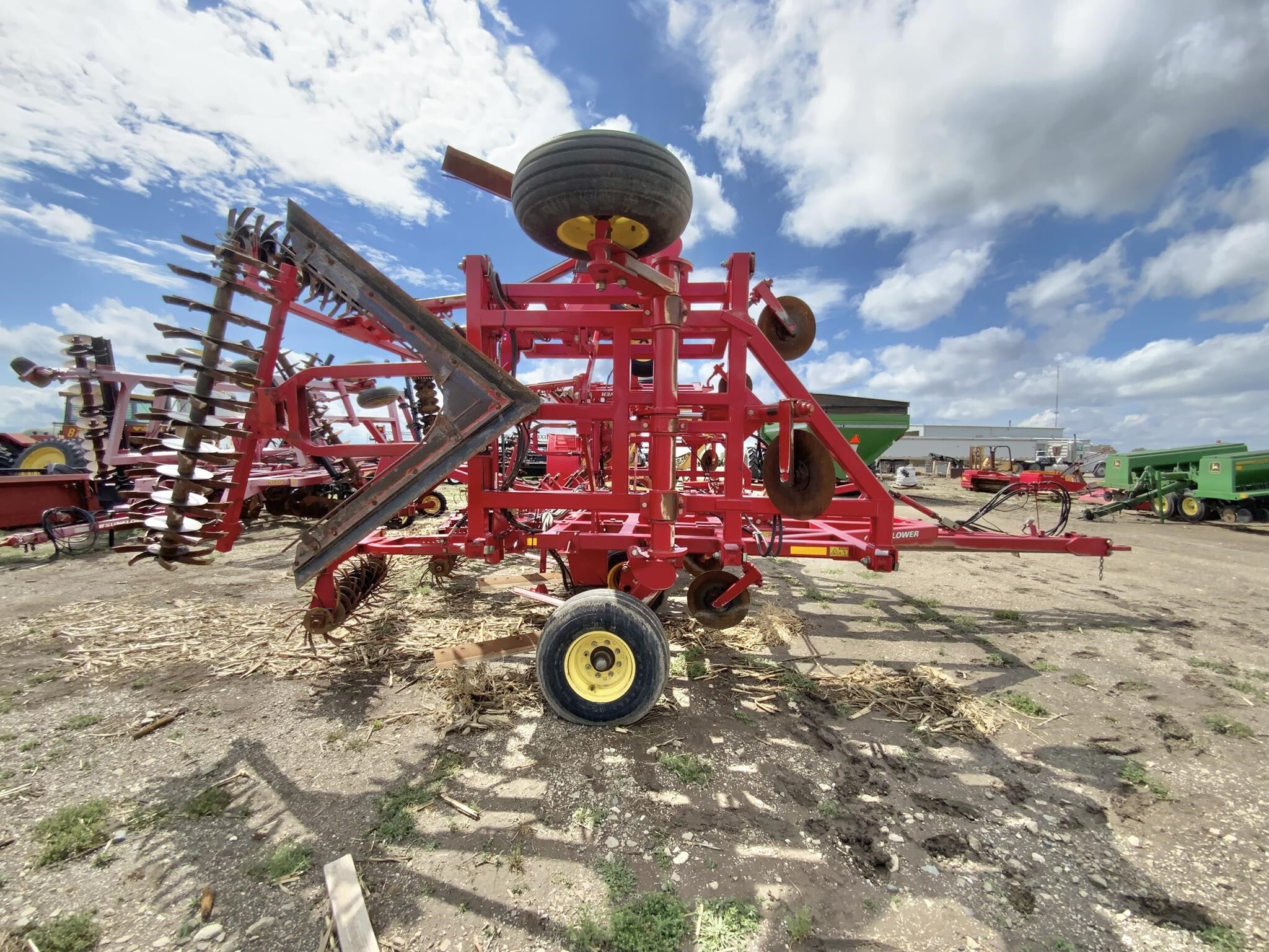 2011 Sunflower 3372-40 Chisel Plow