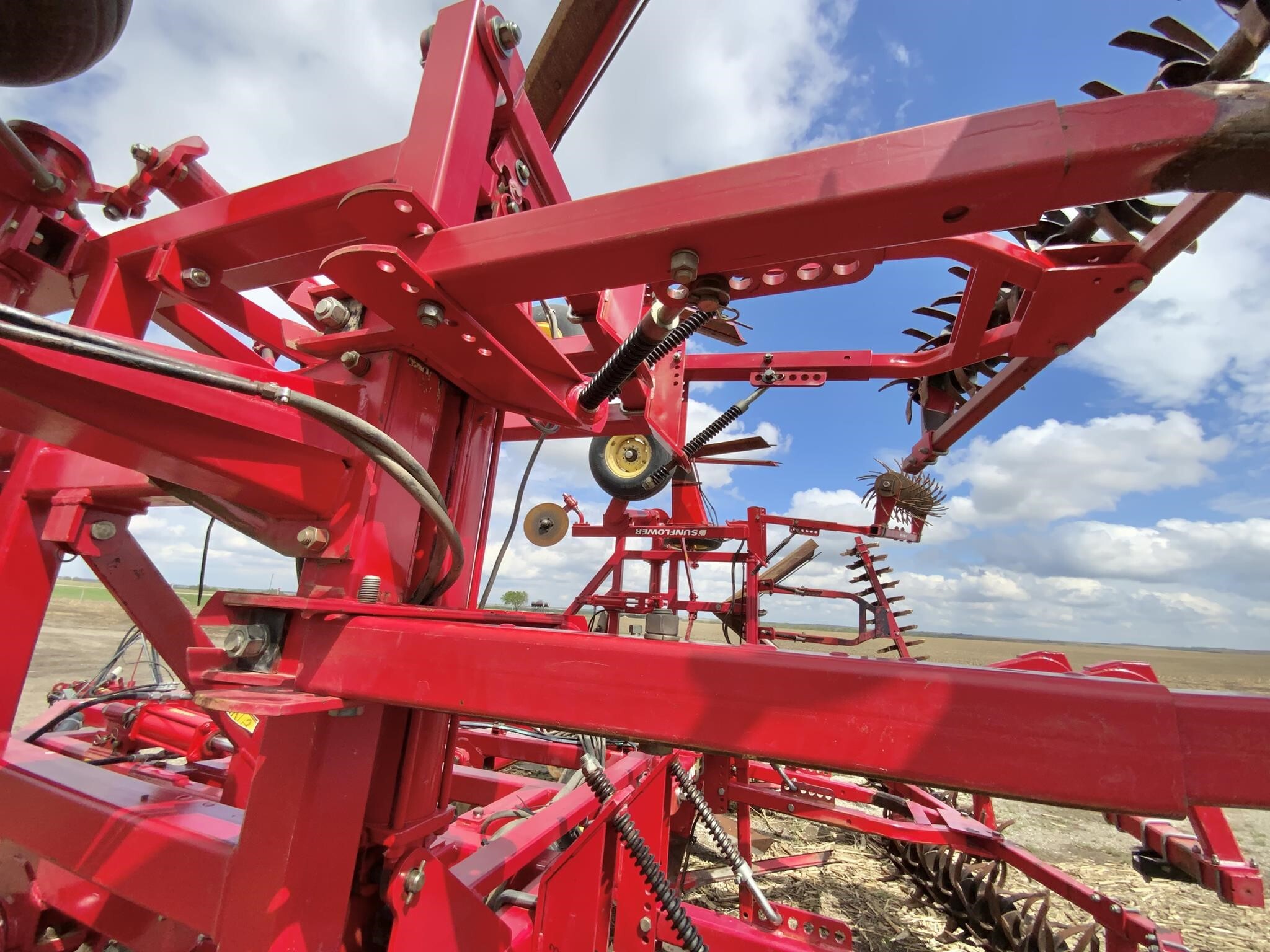 2011 Sunflower 3372-40 Chisel Plow