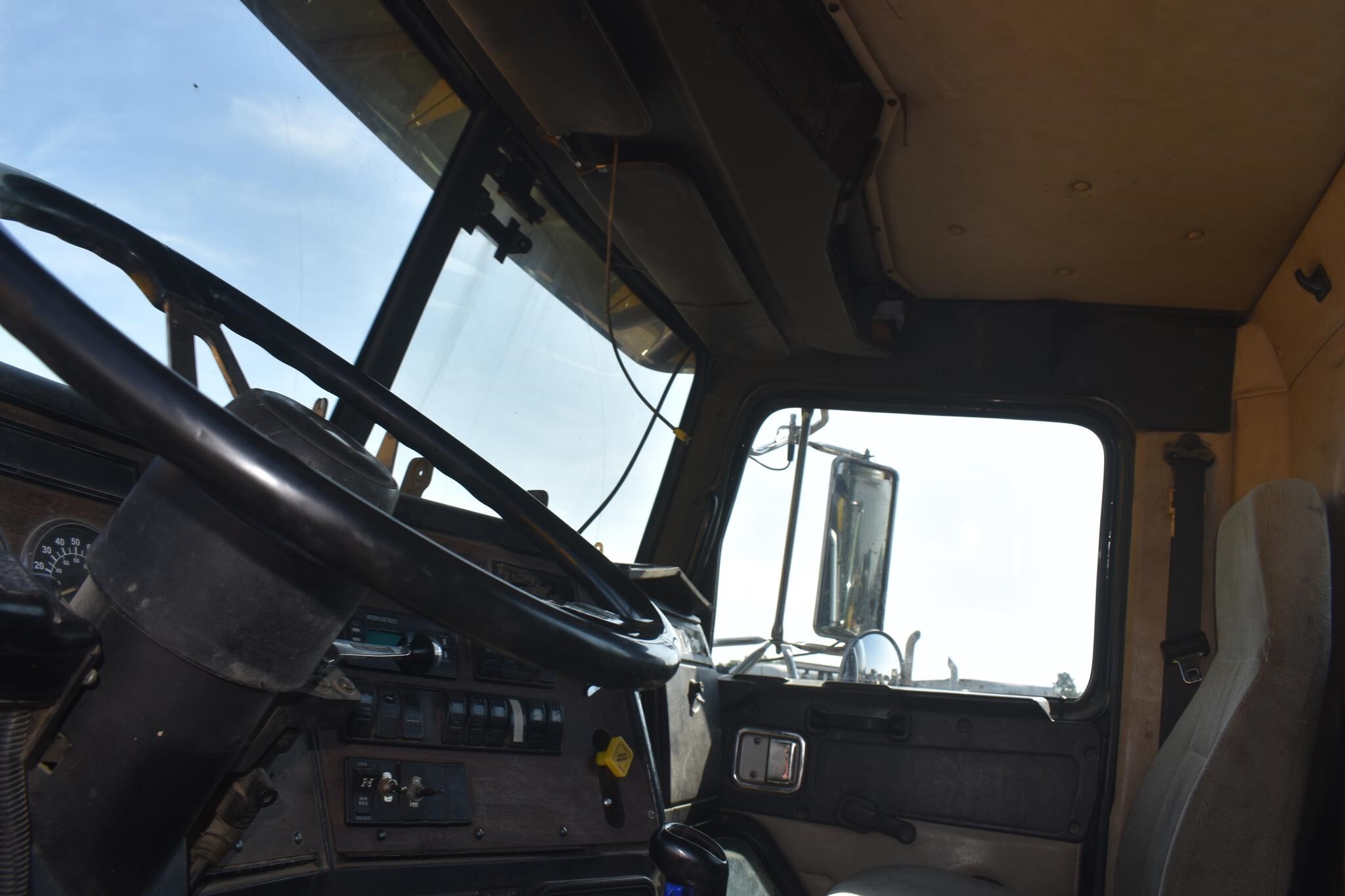 2003 Western Star 4900 Semi Trucks/Trailer