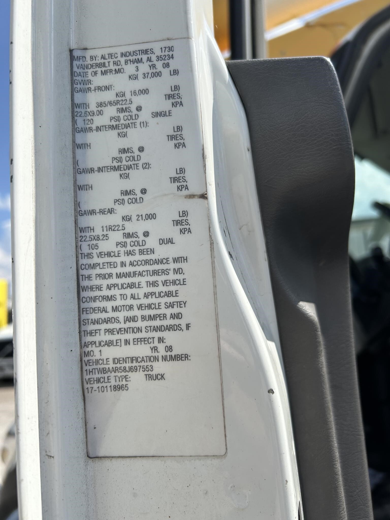 2008 Altec AA755L Crane