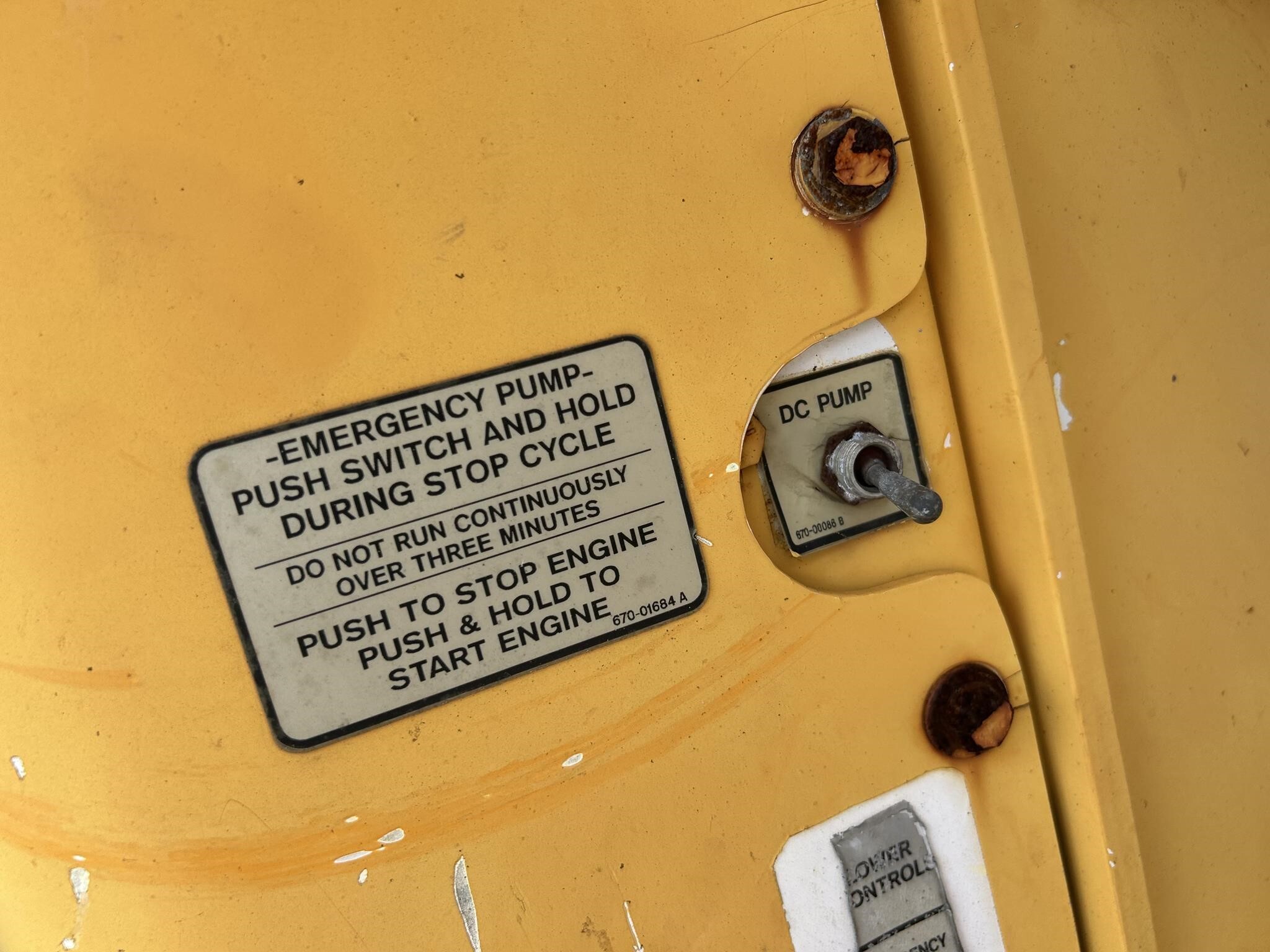 2008 Altec AA755L Crane