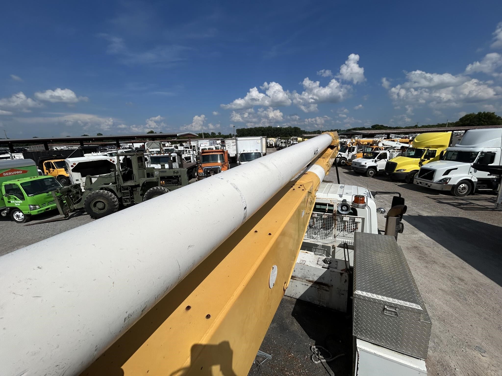 2008 Altec AA755L Crane