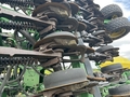 2001 John Deere 1860 Air Seeder