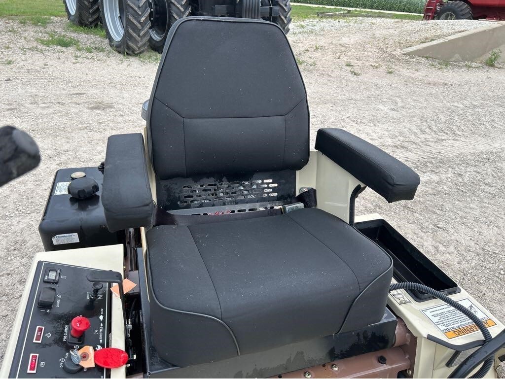 2013 Grasshopper 727T6 Lawn Mower