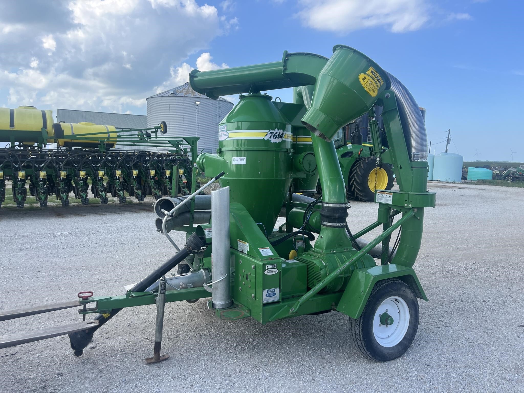 2014 Walinga AGRI-VAC 7614DLX Grain Vac
