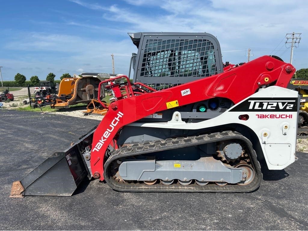 2024 Takeuchi TL12V2 Skid Steer