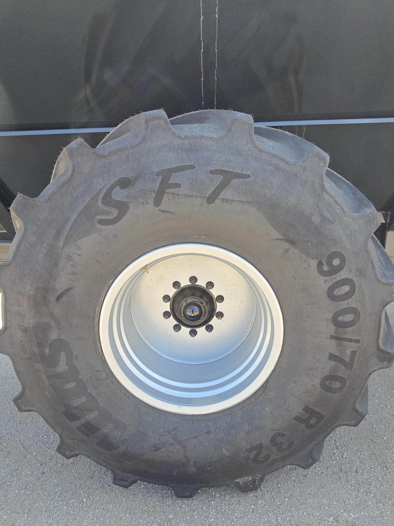 2025 Parker 1150 Grain Cart