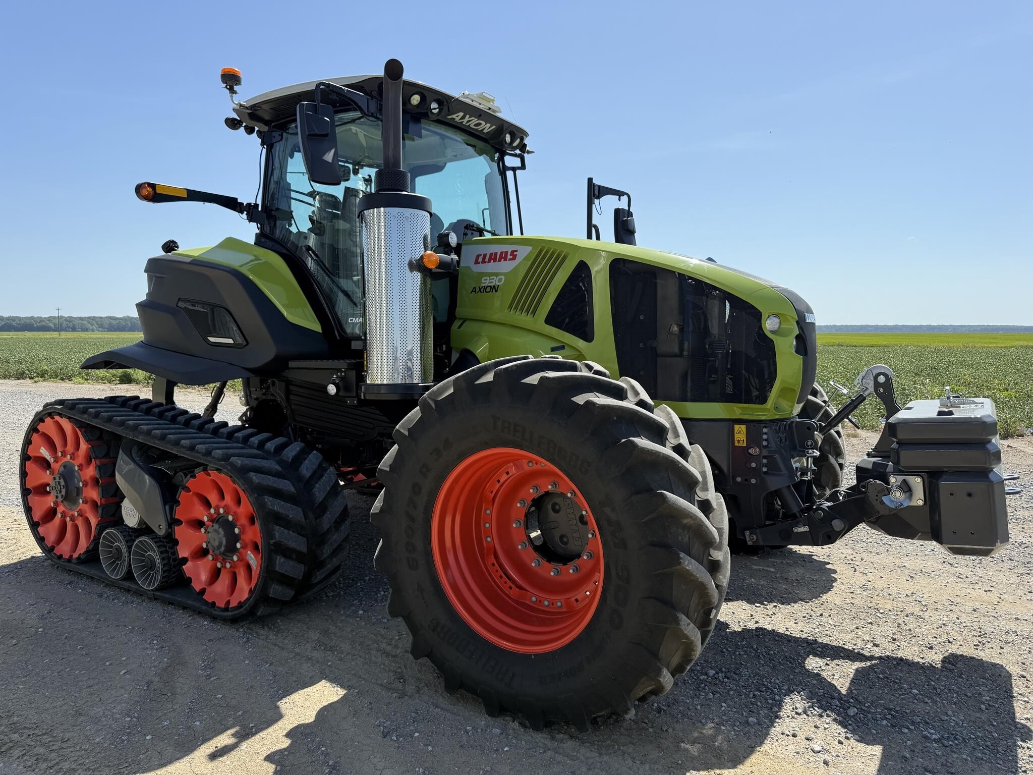 2024 Claas AXION 930TT Tractor