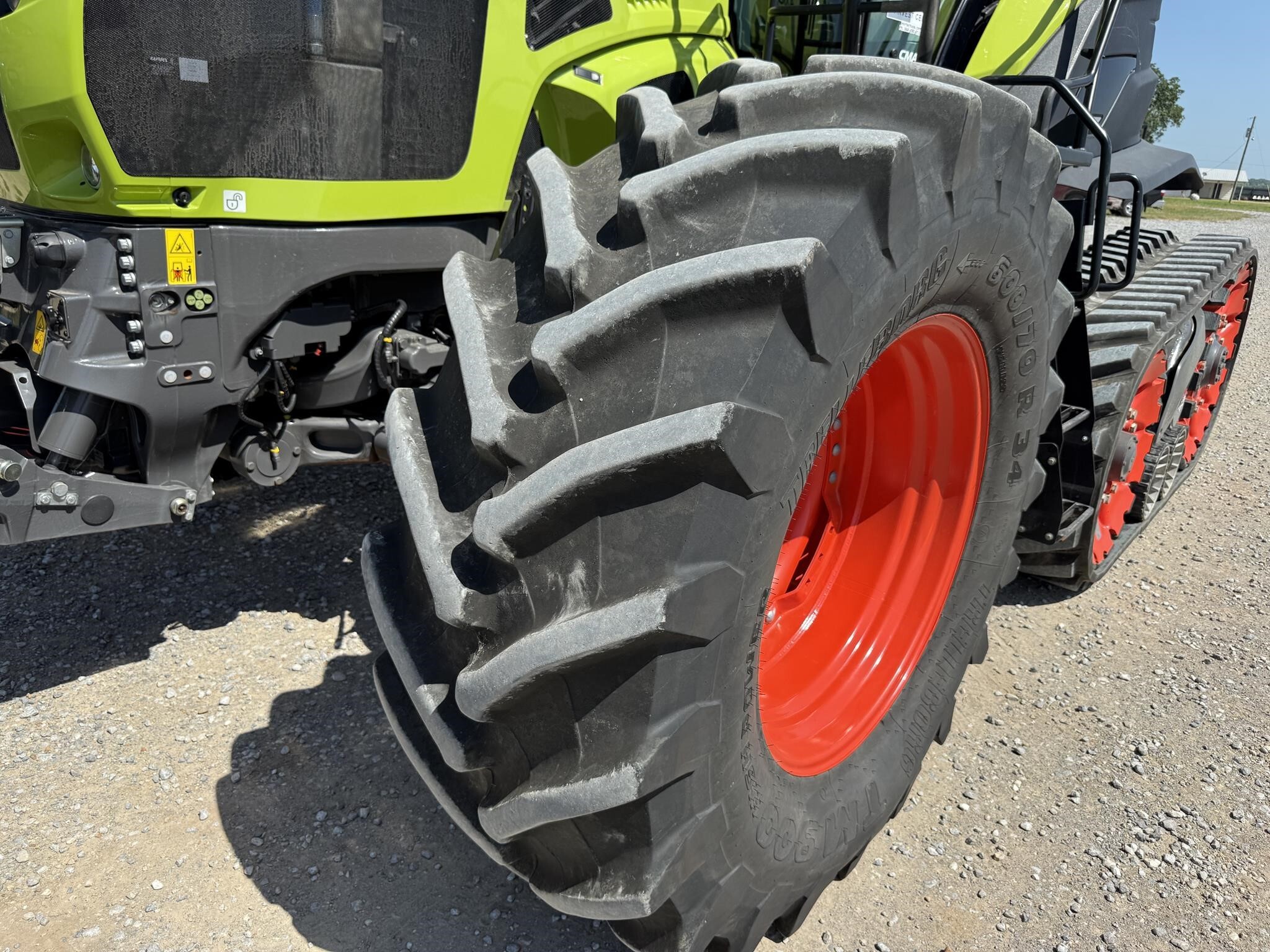2024 Claas AXION 930TT Tractor
