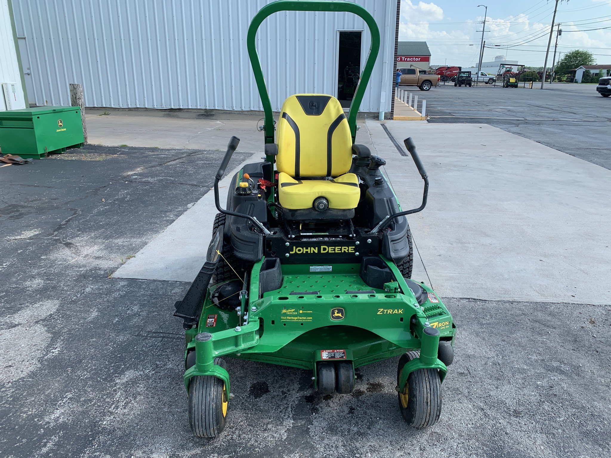 2021 John Deere Z930R Lawn Mower