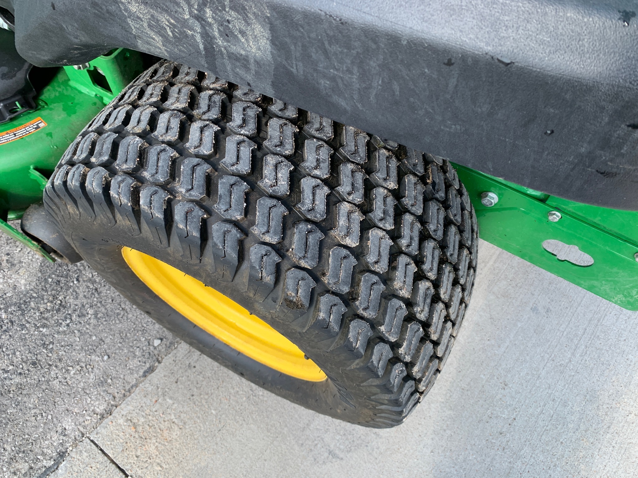 2021 John Deere Z930R Lawn Mower