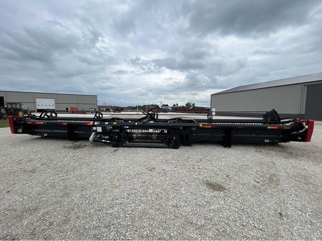 2018 MacDon FD140 Platform