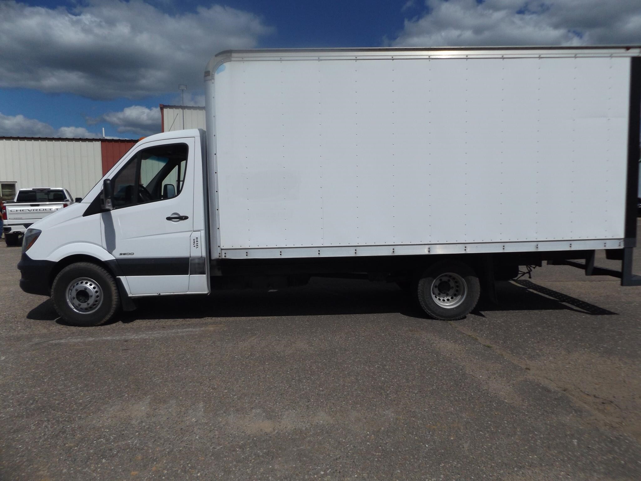 2015 Freightliner Sprinter 3500 Box Trucks/Trailer