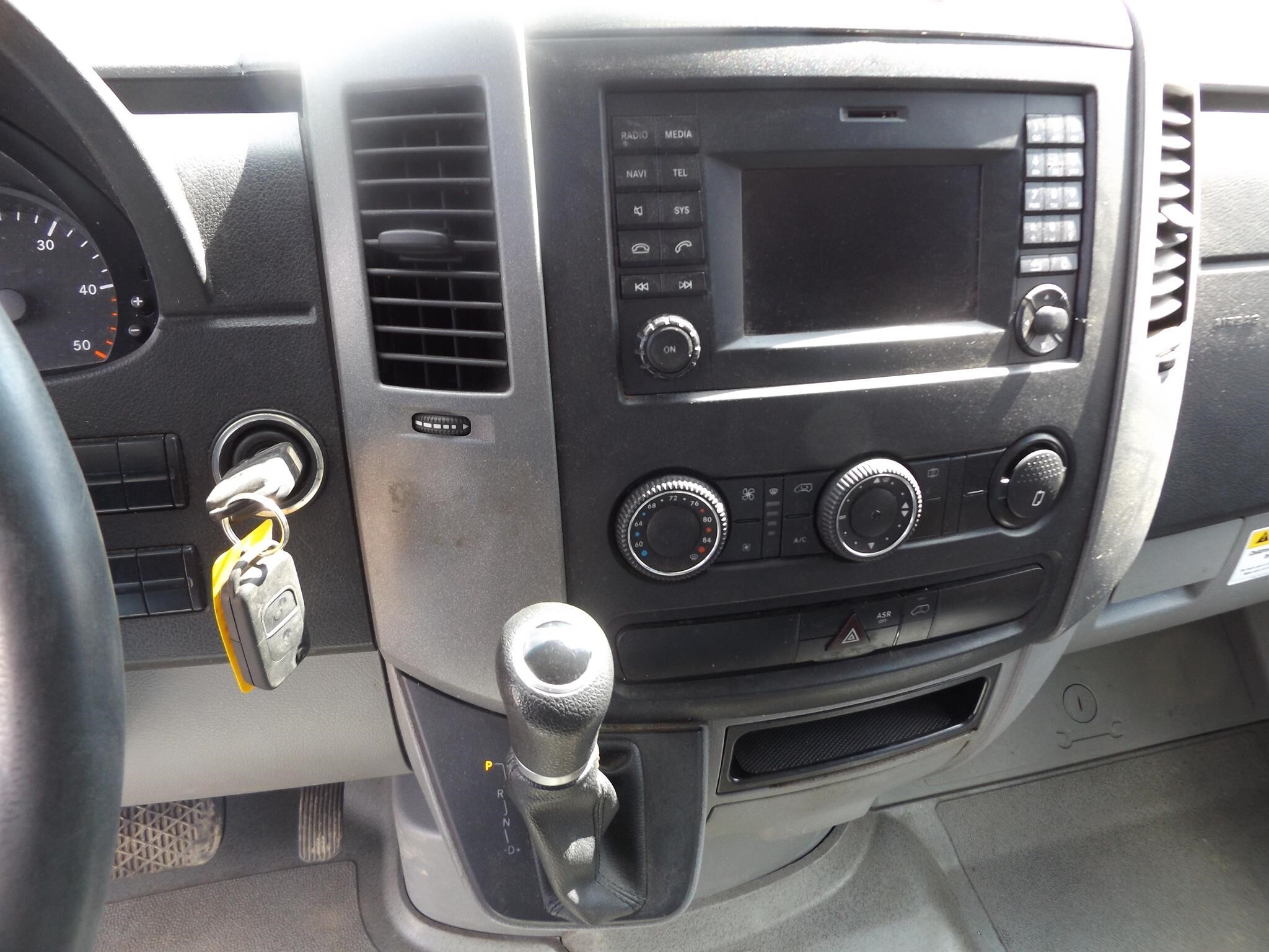 2015 Freightliner Sprinter 3500 Box Trucks/Trailer