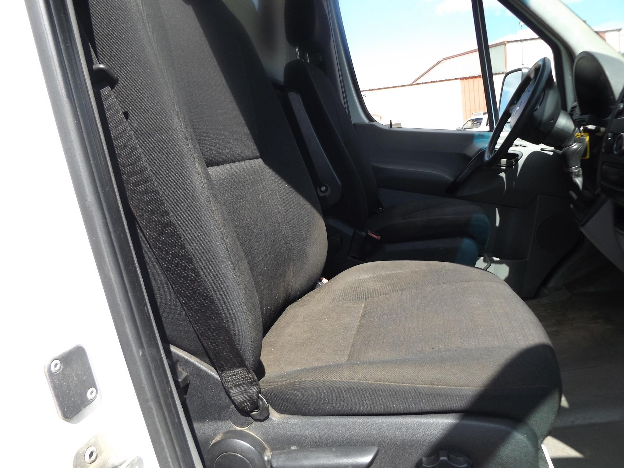 2015 Freightliner Sprinter 3500 Box Trucks/Trailer