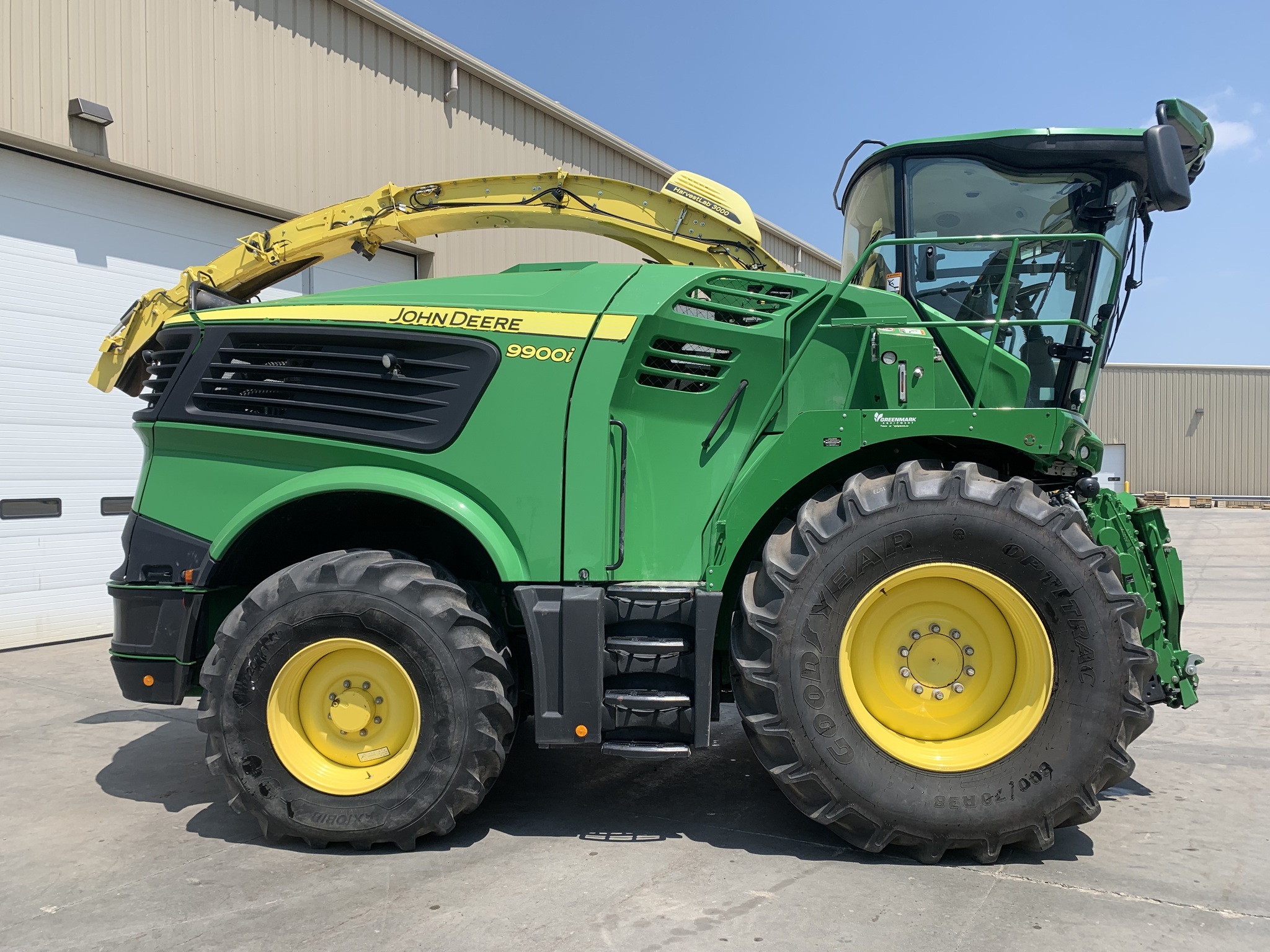 2021 John Deere 9900 Self-Propelled Forage Harvester