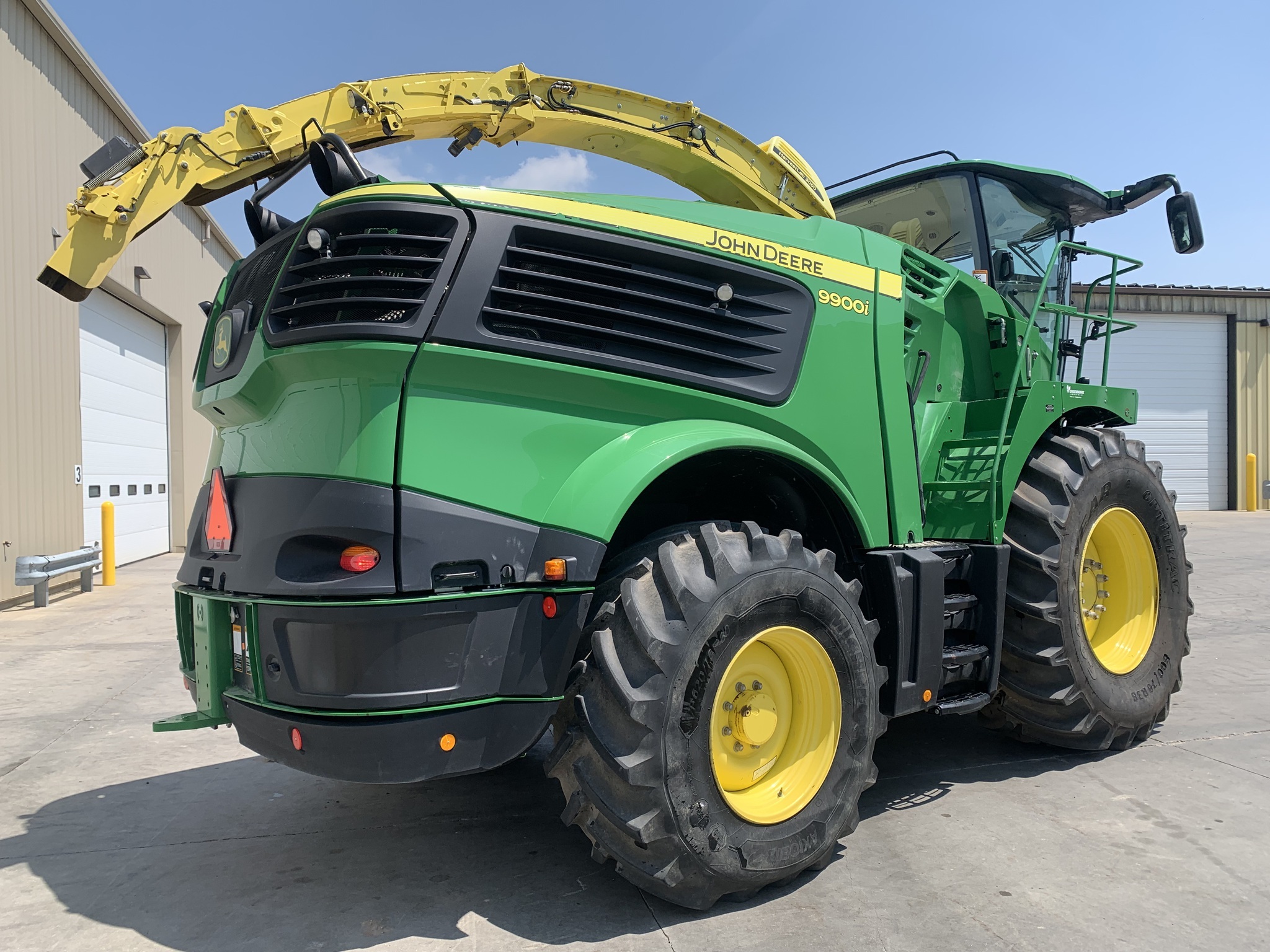 2021 John Deere 9900 Self-Propelled Forage Harvester