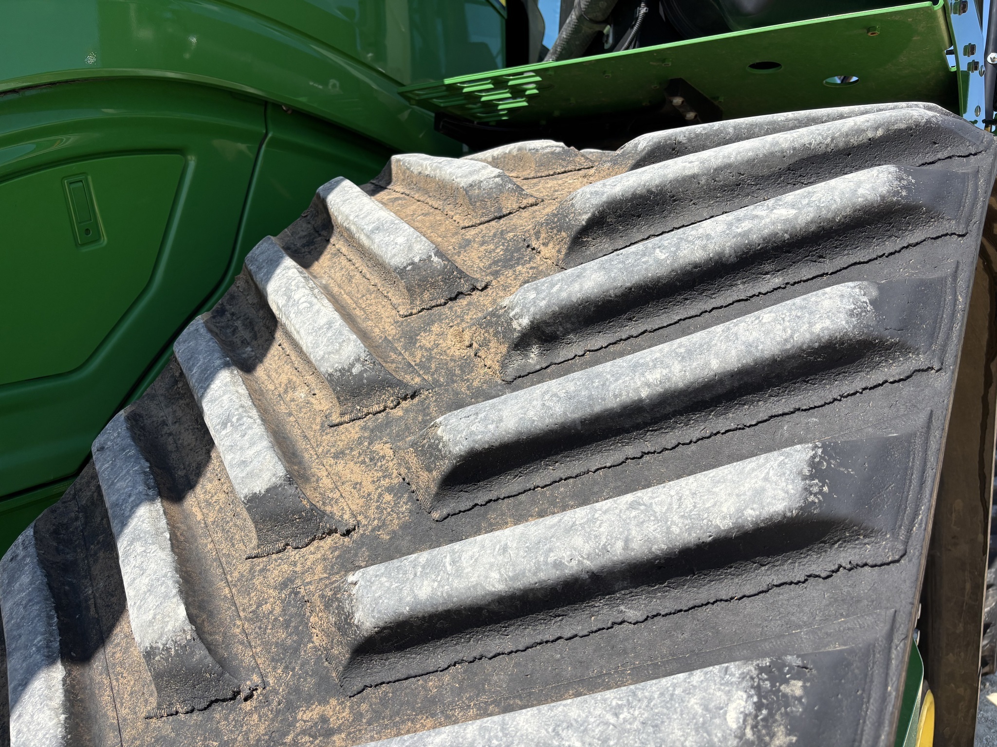 2022 John Deere 9RX 590 Tractor