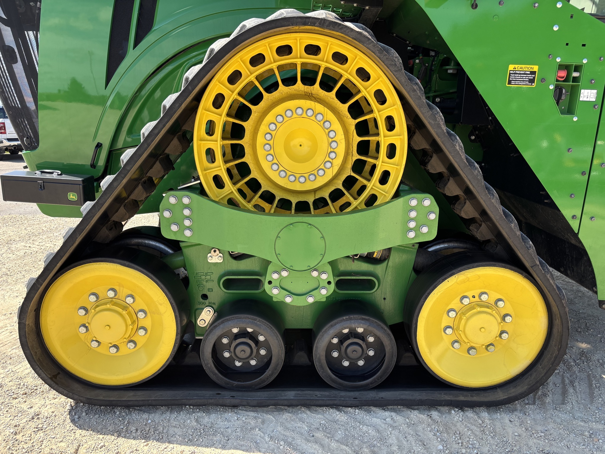 2022 John Deere 9RX 590 Tractor