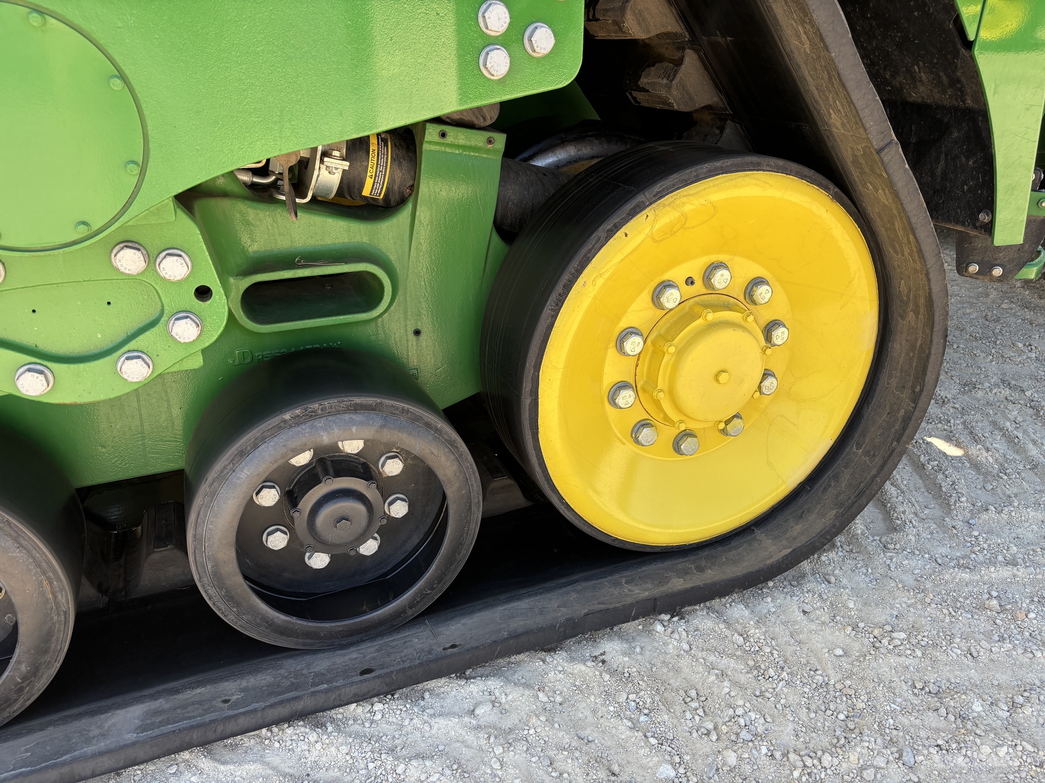 2022 John Deere 9RX 590 Tractor