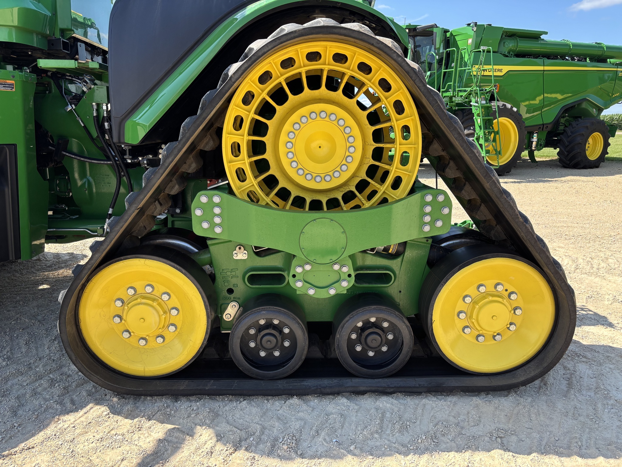 2022 John Deere 9RX 590 Tractor