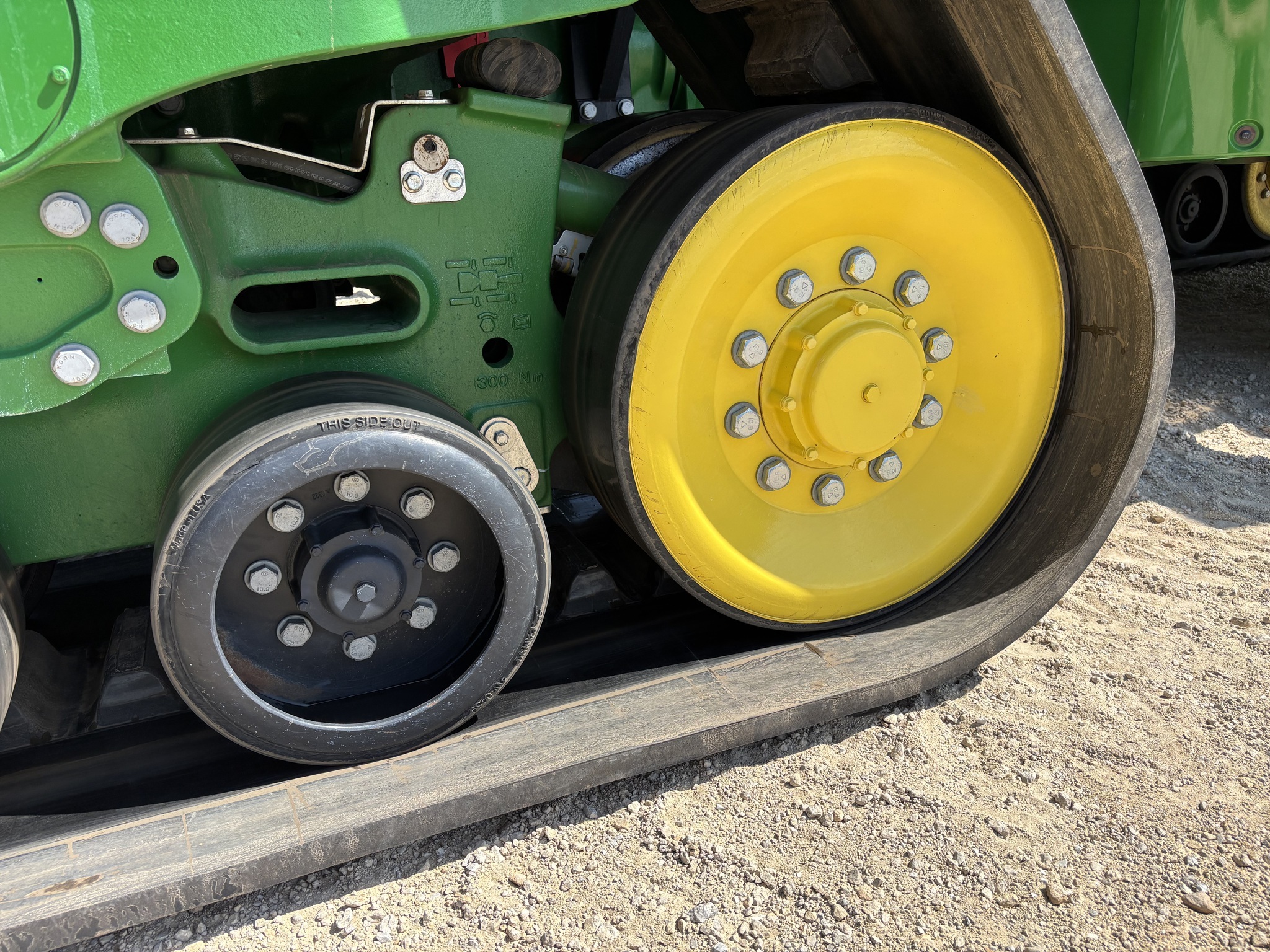 2022 John Deere 9RX 590 Tractor