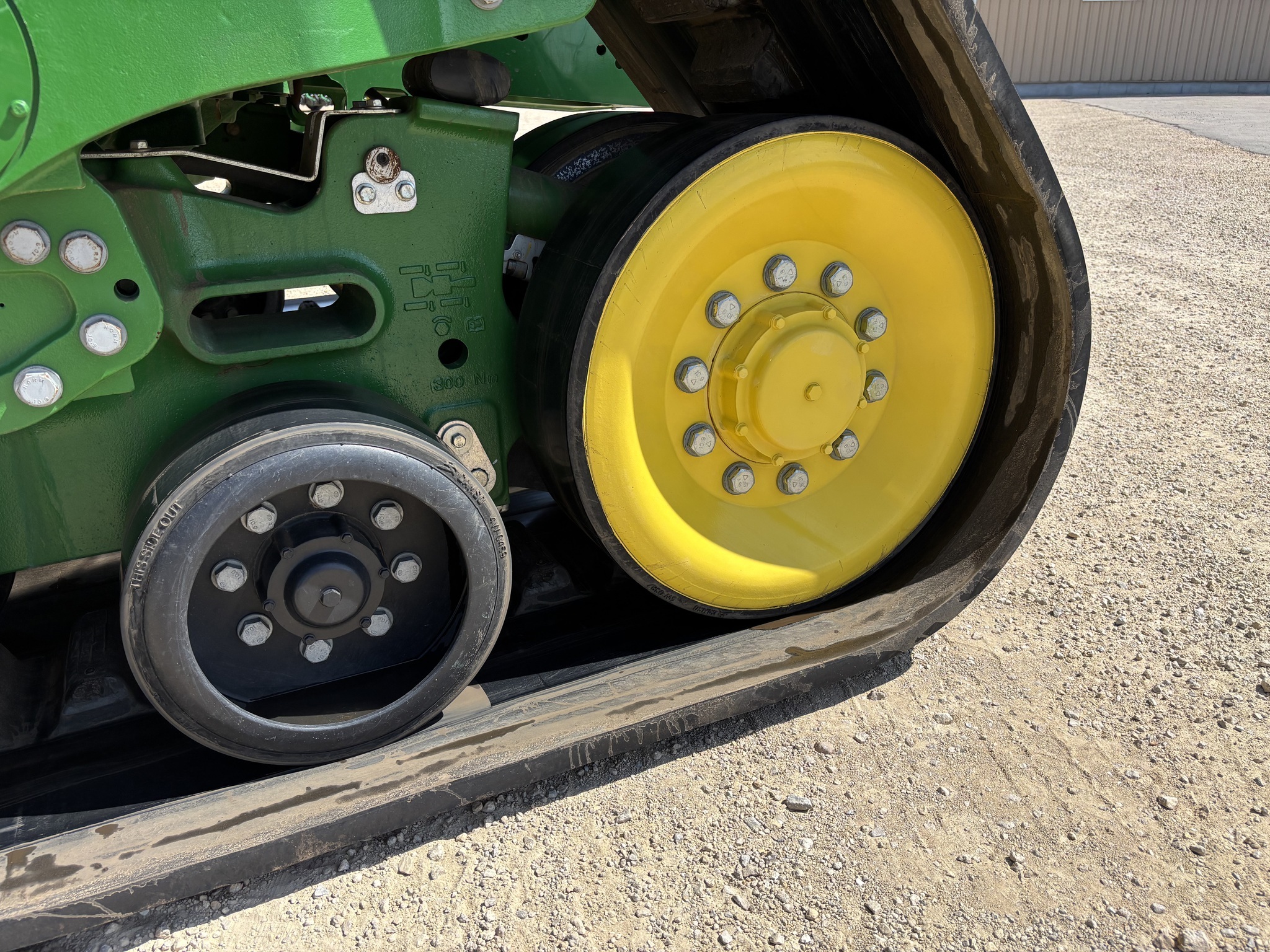 2022 John Deere 9RX 590 Tractor