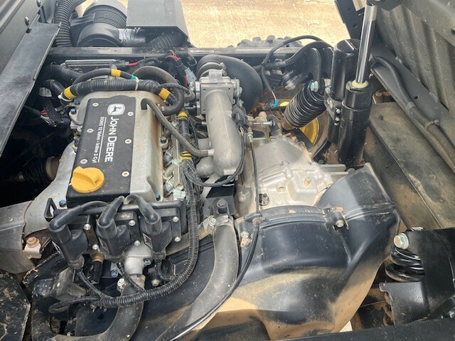 2023 John Deere XUV 835M ATVs and Utility Vehicle