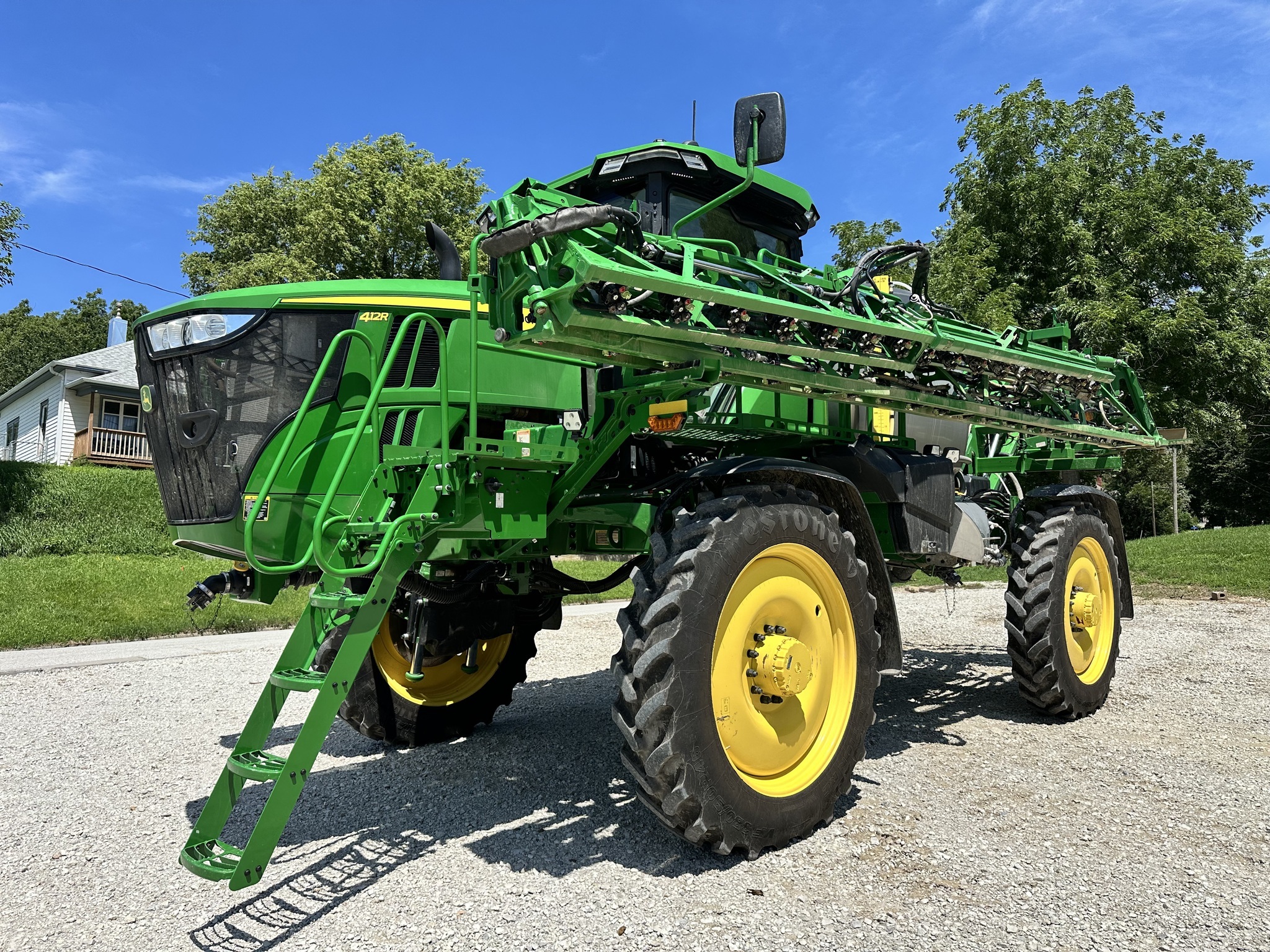 2025 John Deere 412R Self-Propelled Sprayer
