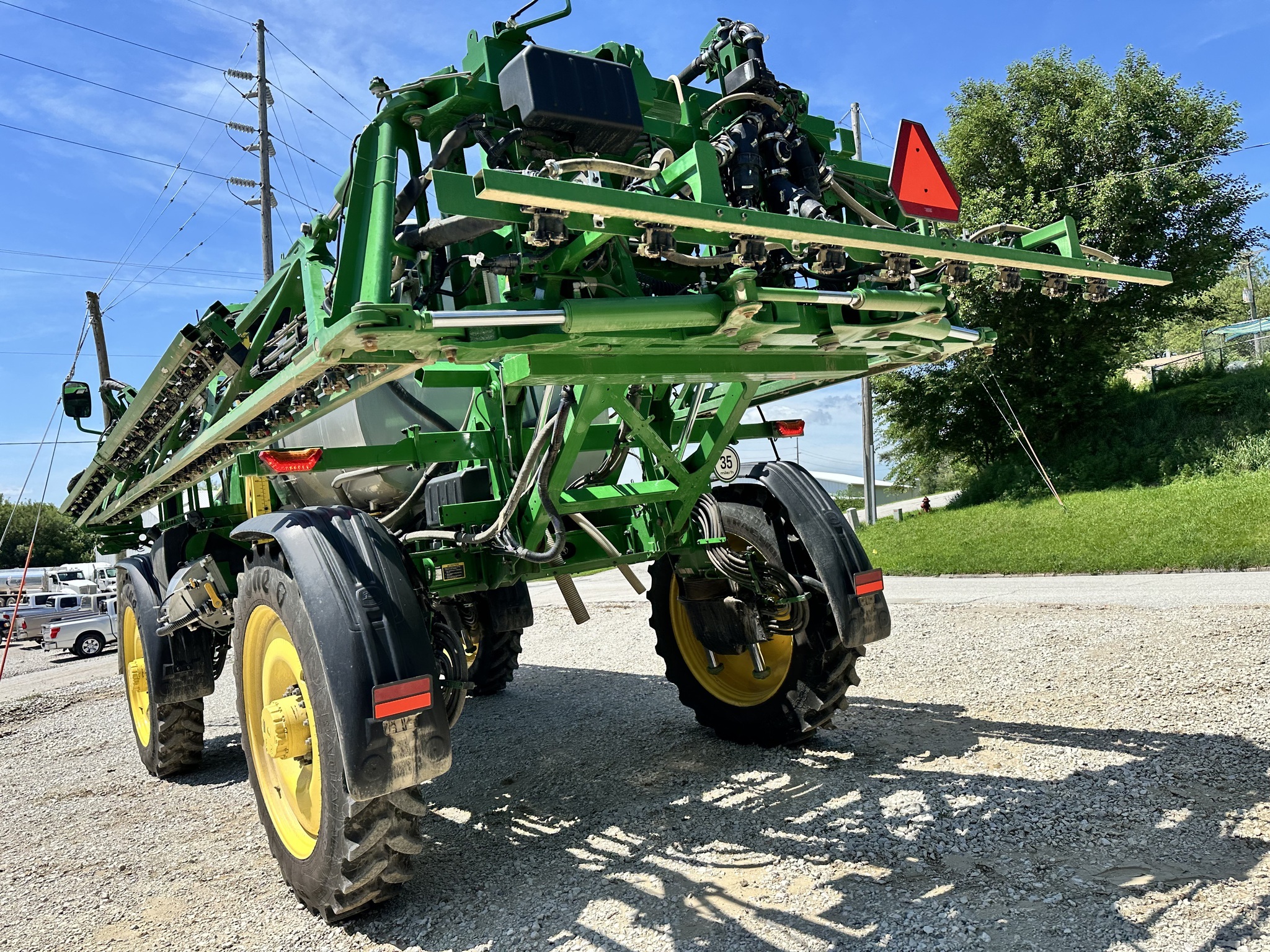 2025 John Deere 412R Self-Propelled Sprayer