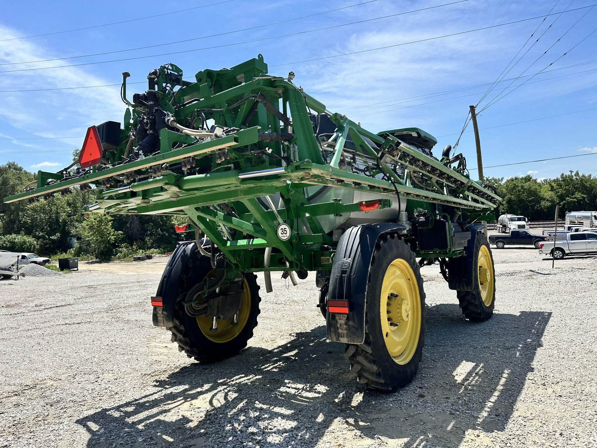 2025 John Deere 412R Self-Propelled Sprayer