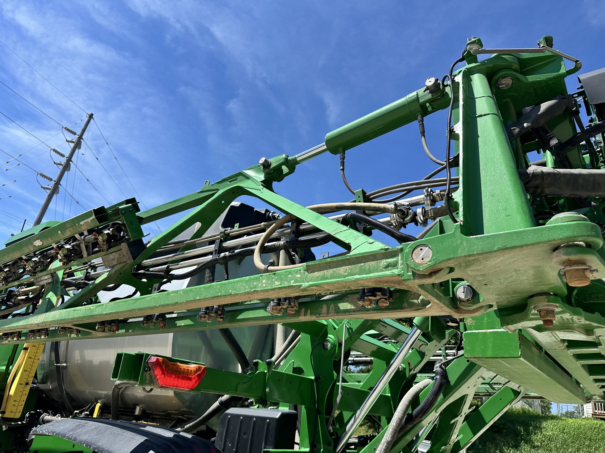 2025 John Deere 412R Self-Propelled Sprayer