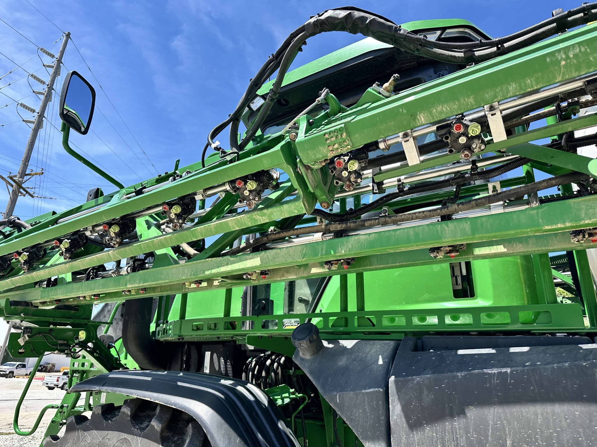 2025 John Deere 412R Self-Propelled Sprayer