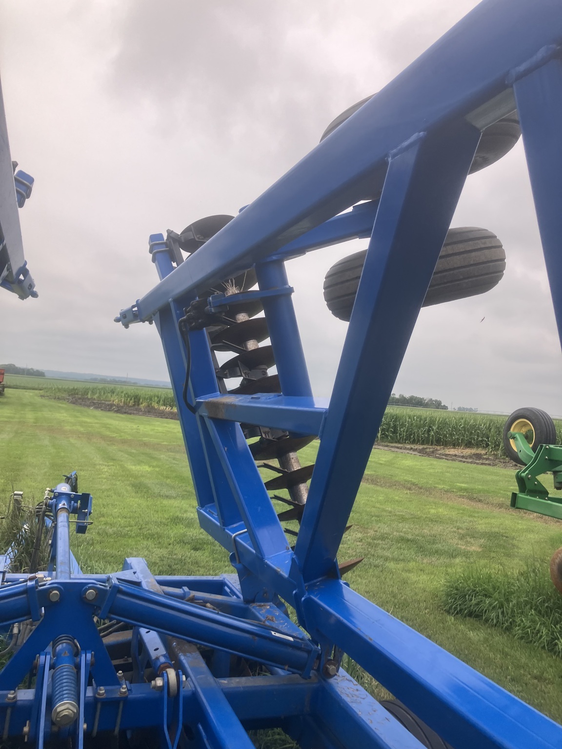 2011 Landoll 6230 Disk