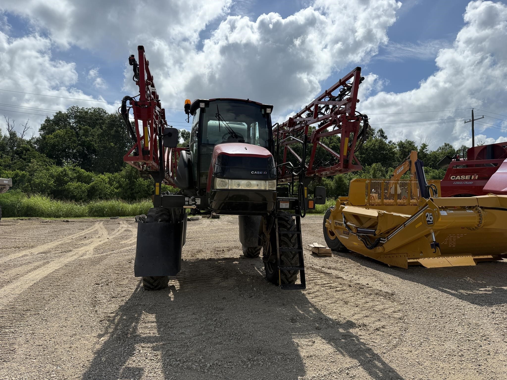 2019 Case IH Patriot 2250 Self-Propelled Sprayer