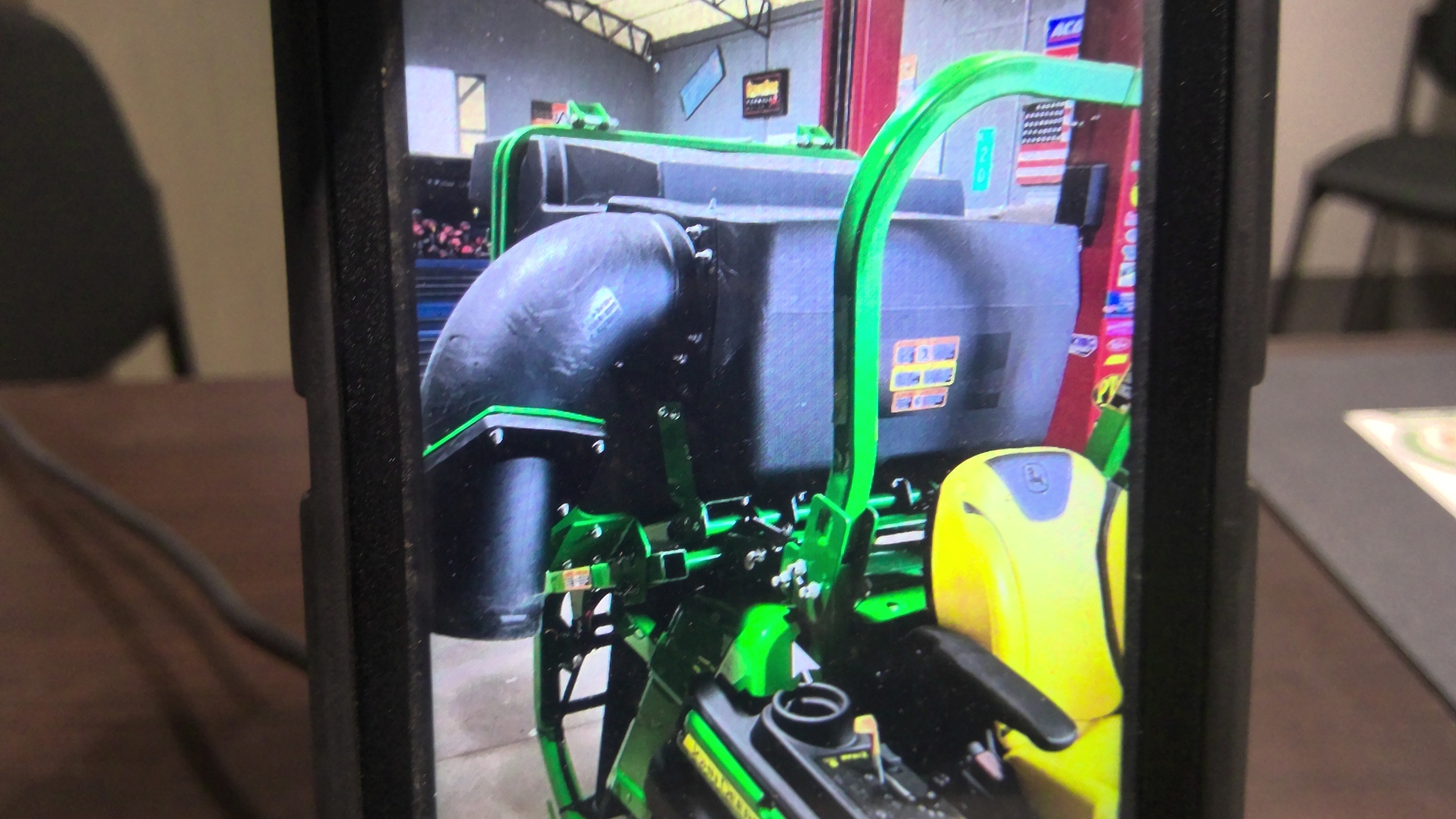  John Deere Material Collection Lawn Mower