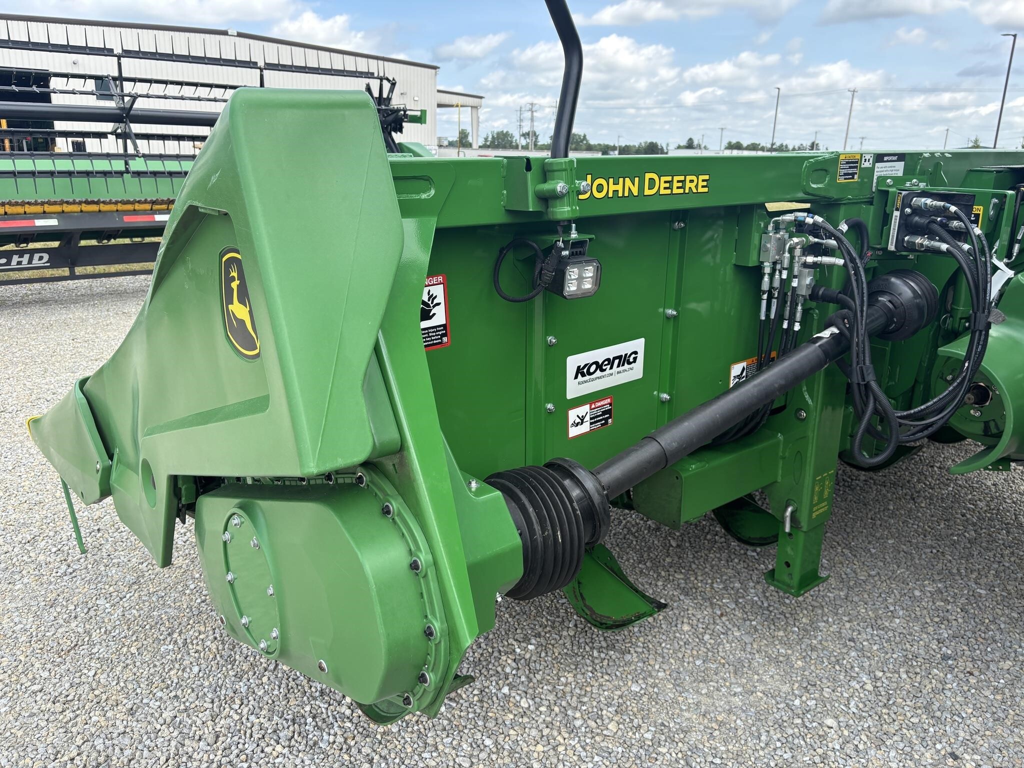 2022 John Deere C8R Corn Head