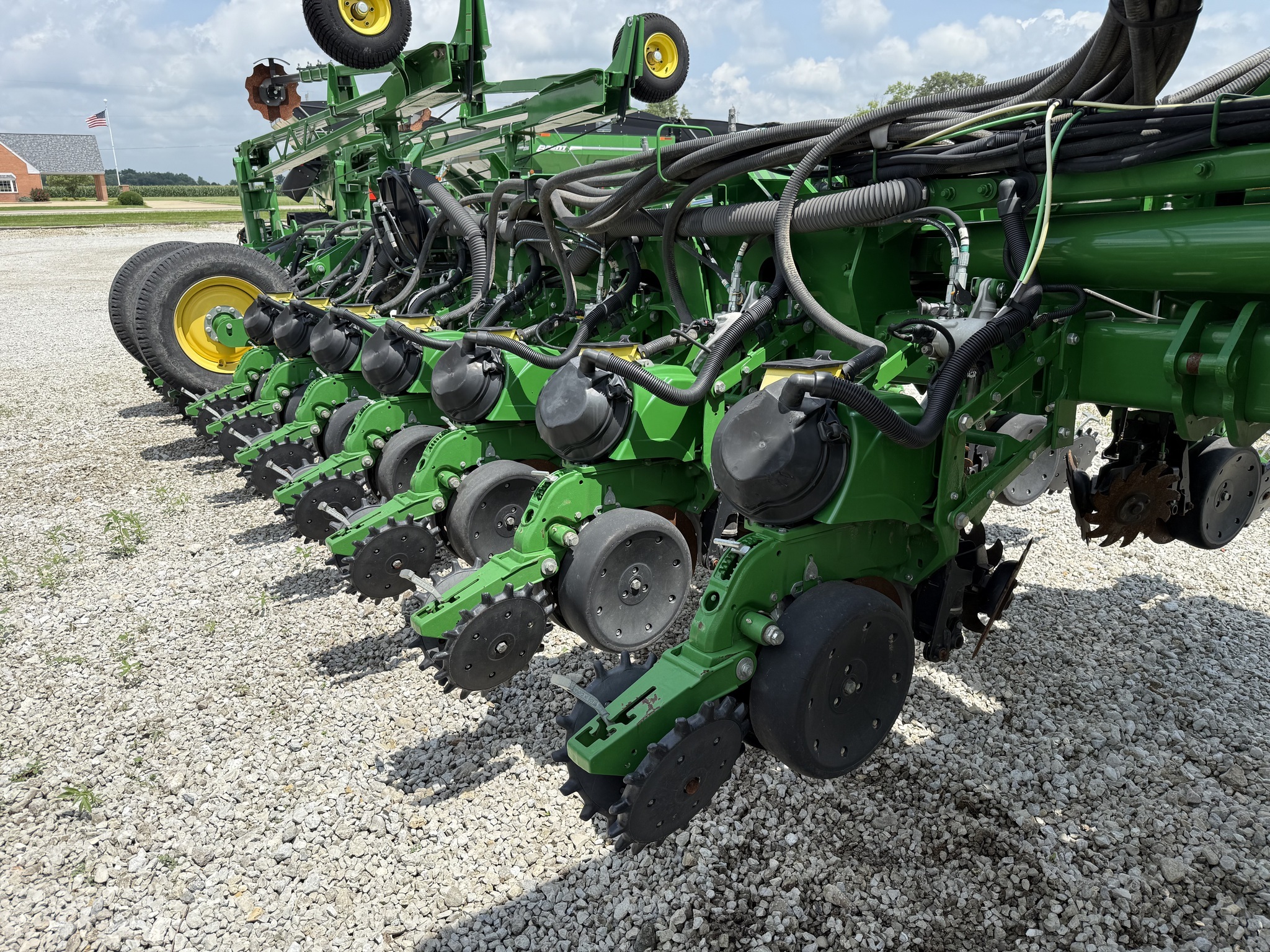 2018 John Deere 1775NT Planter