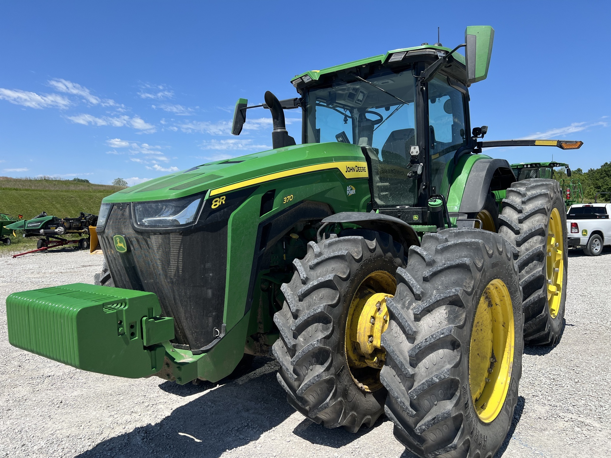 2024 John Deere 8R 370 Tractor