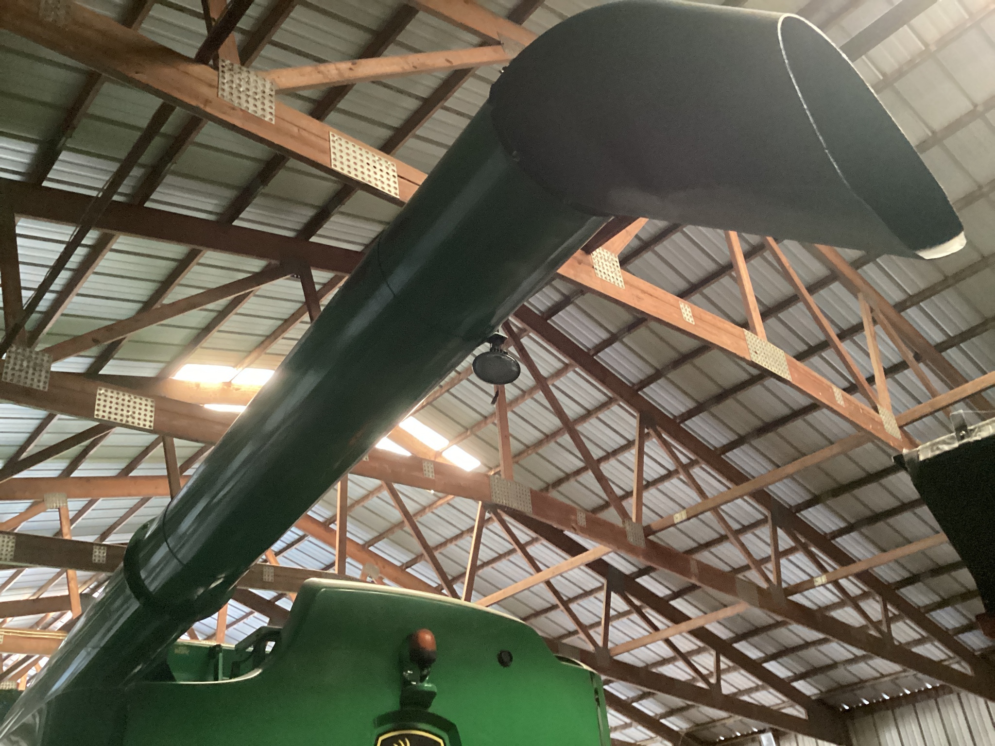 2012 John Deere S690 Combine