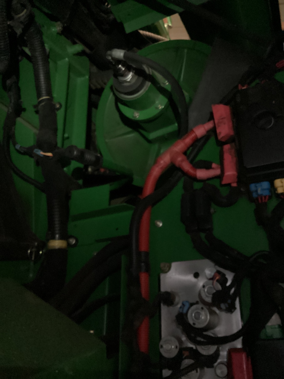2012 John Deere S690 Combine