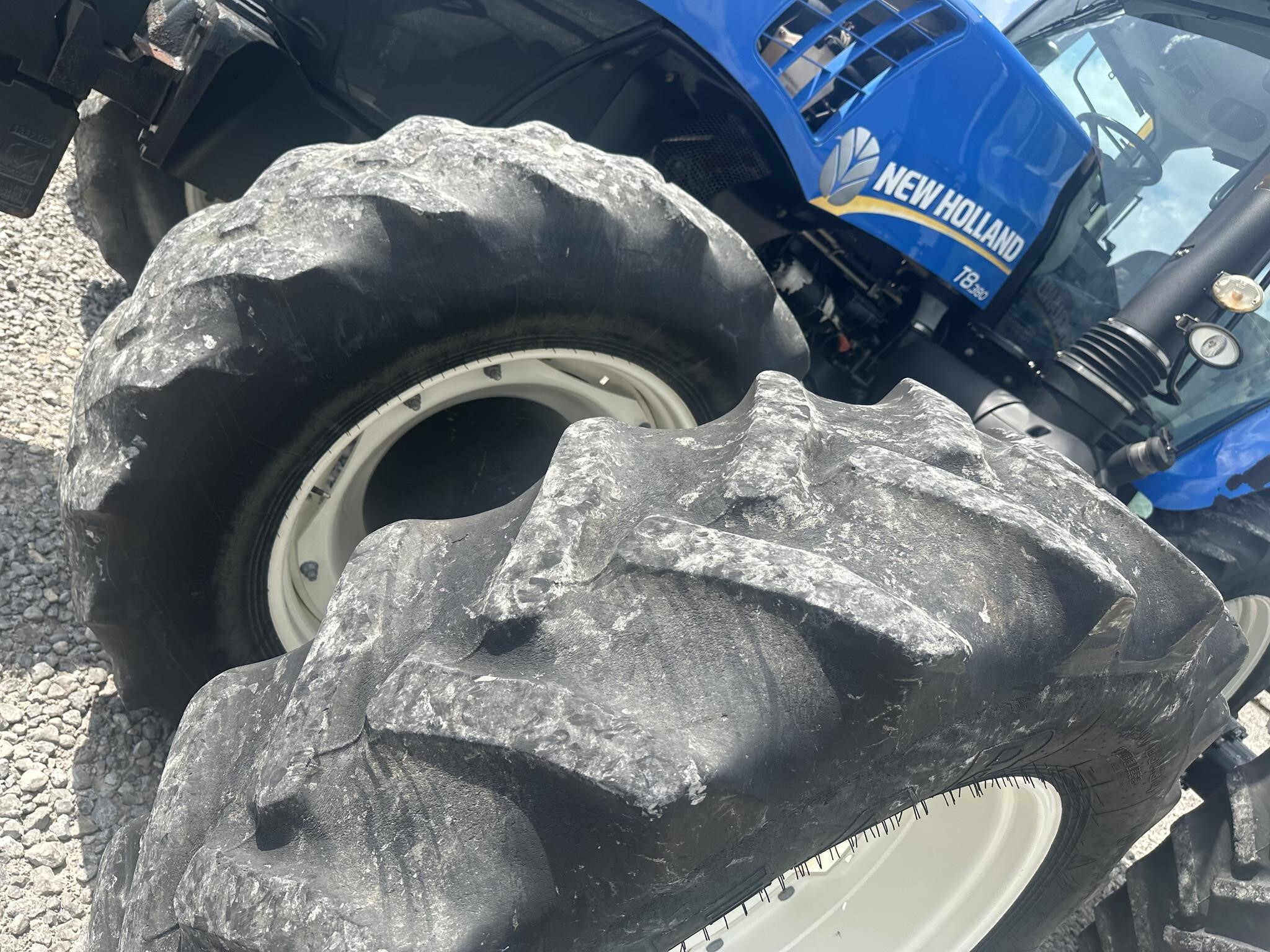 2015 New Holland T8.380 Tractor