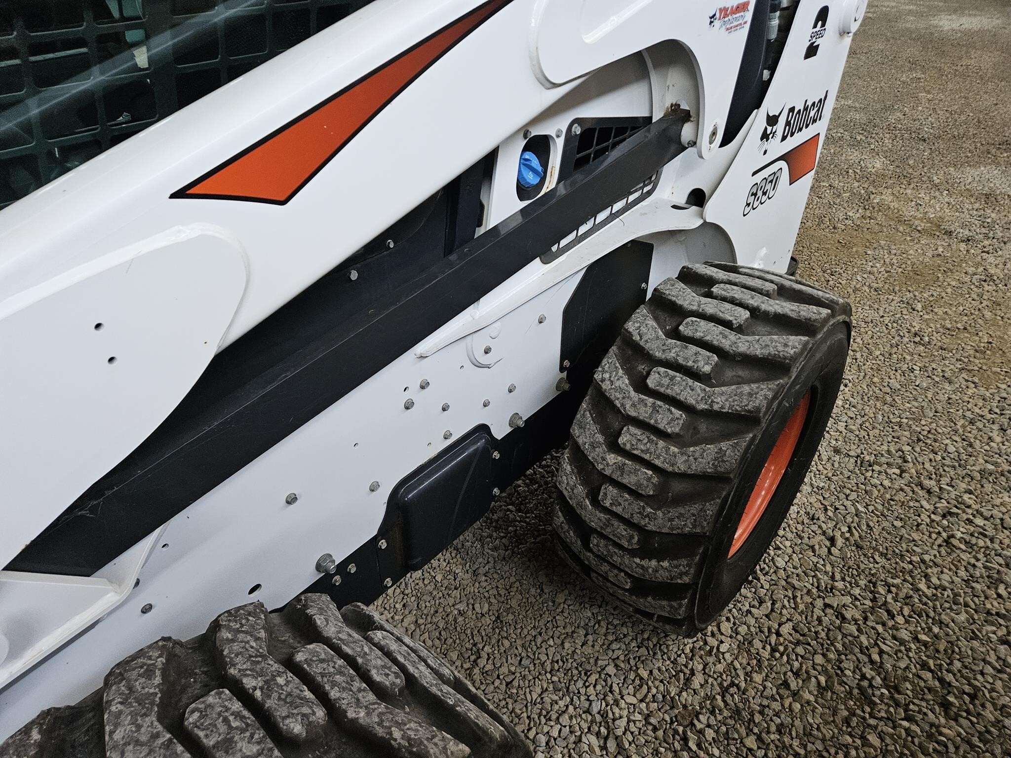 2018 Bobcat S850 Loaders and Lift