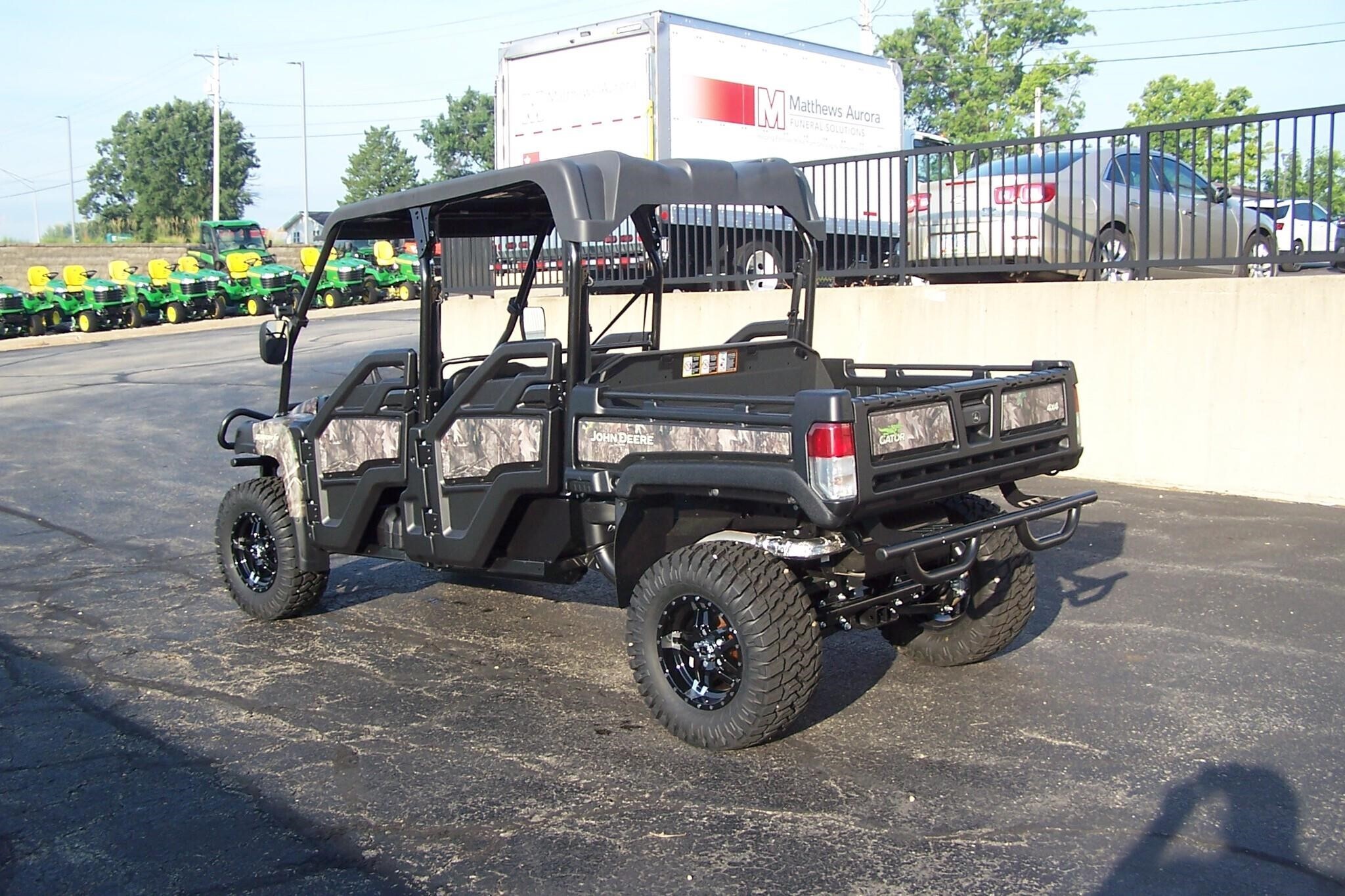 2024 John Deere XUV 825M S4 ATVs and Utility Vehicle