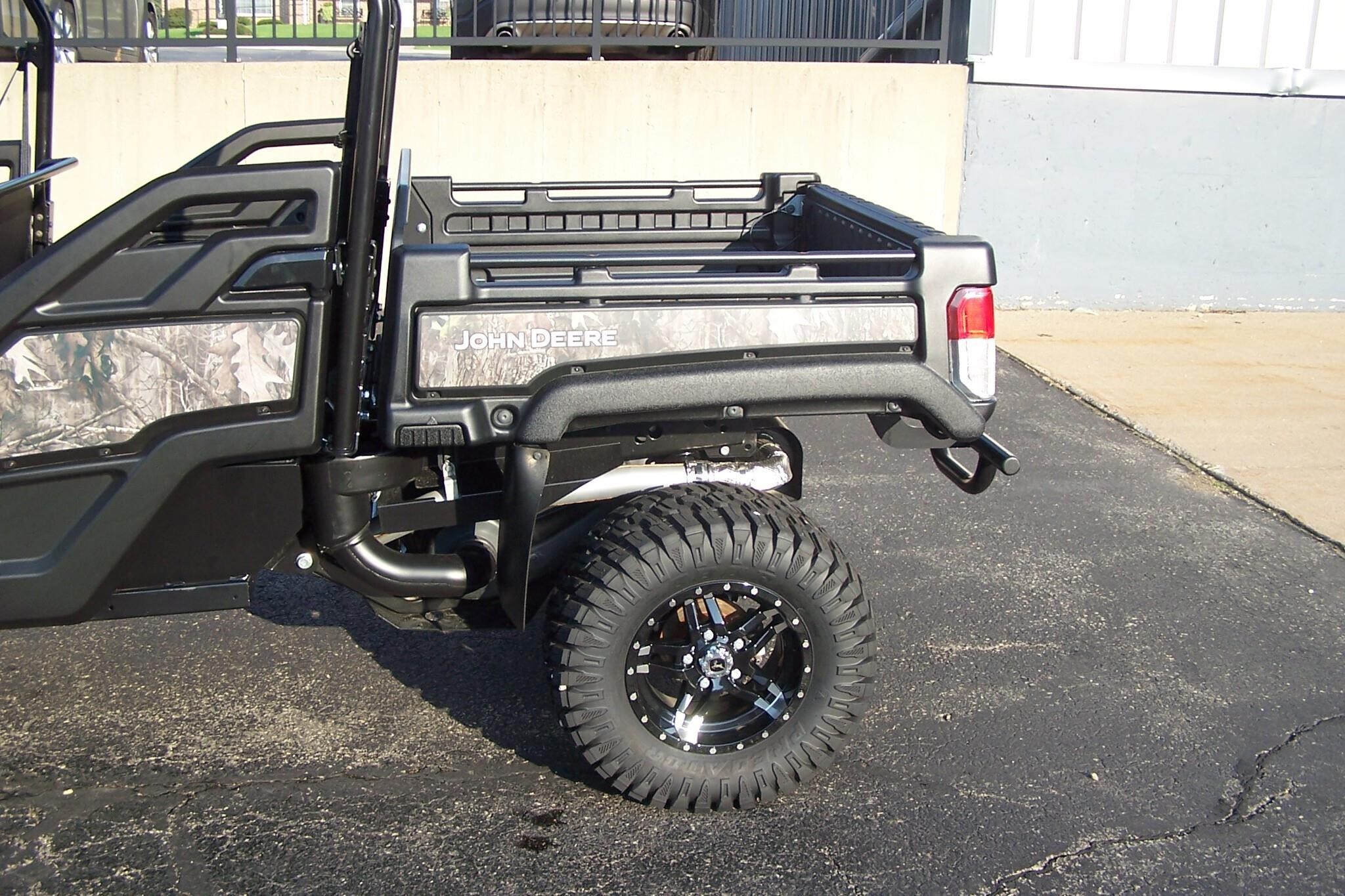 2024 John Deere XUV 825M S4 ATVs and Utility Vehicle