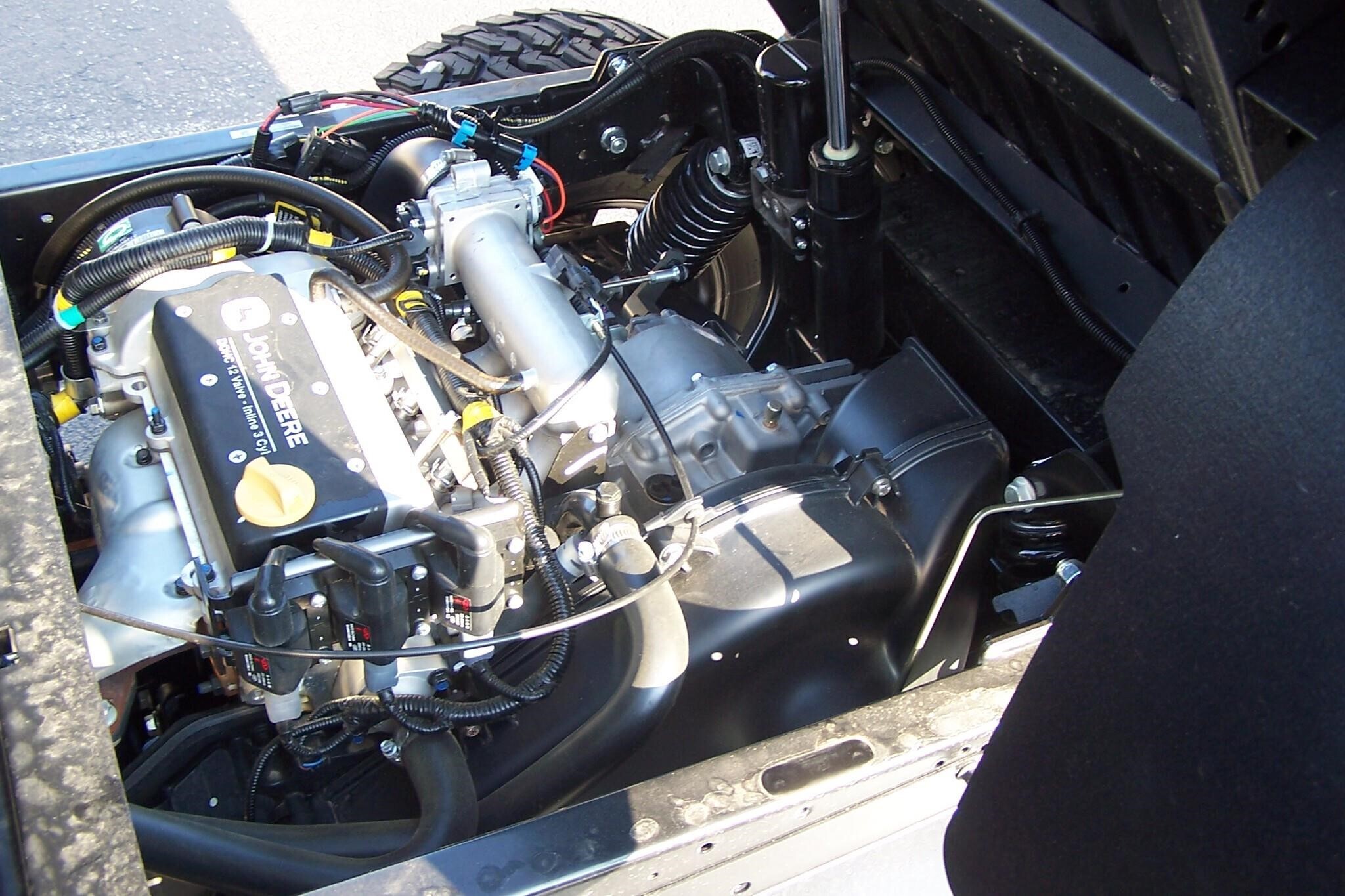 2024 John Deere XUV 825M S4 ATVs and Utility Vehicle