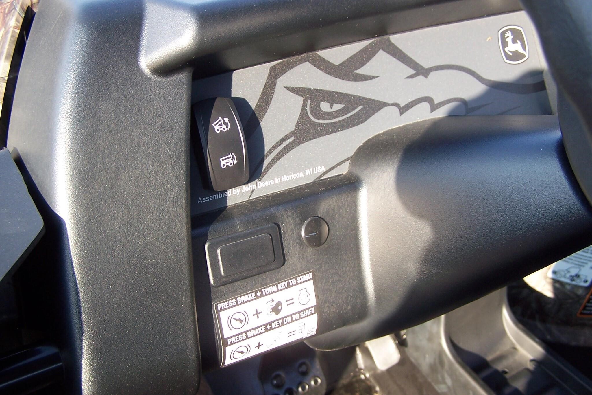 2024 John Deere XUV 825M S4 ATVs and Utility Vehicle