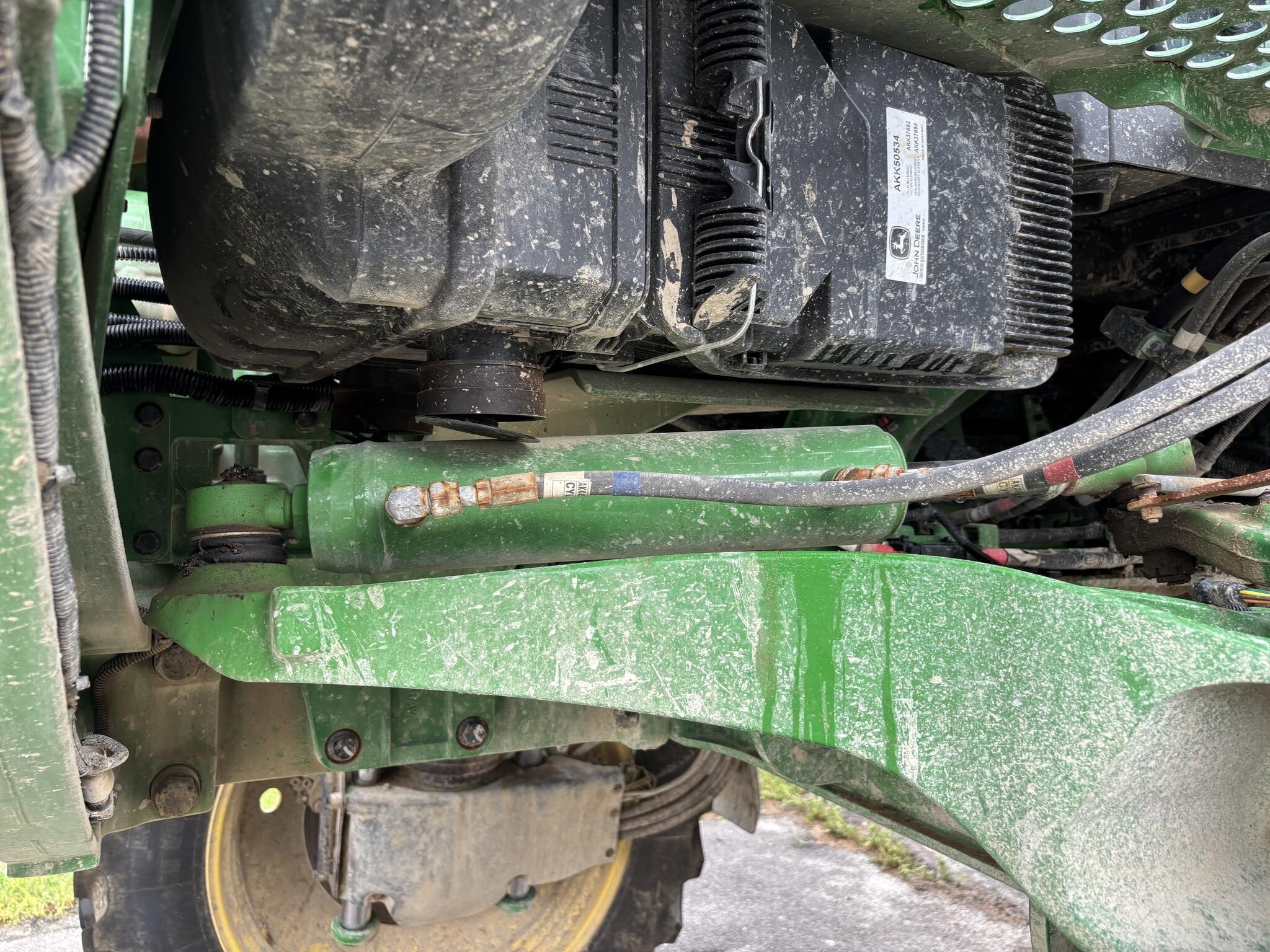 2025 John Deere 410R Self-Propelled Sprayer