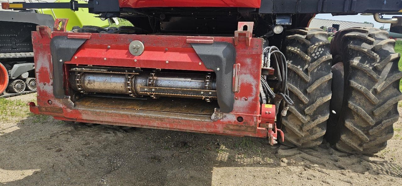 2004 Case IH 8010 Combine