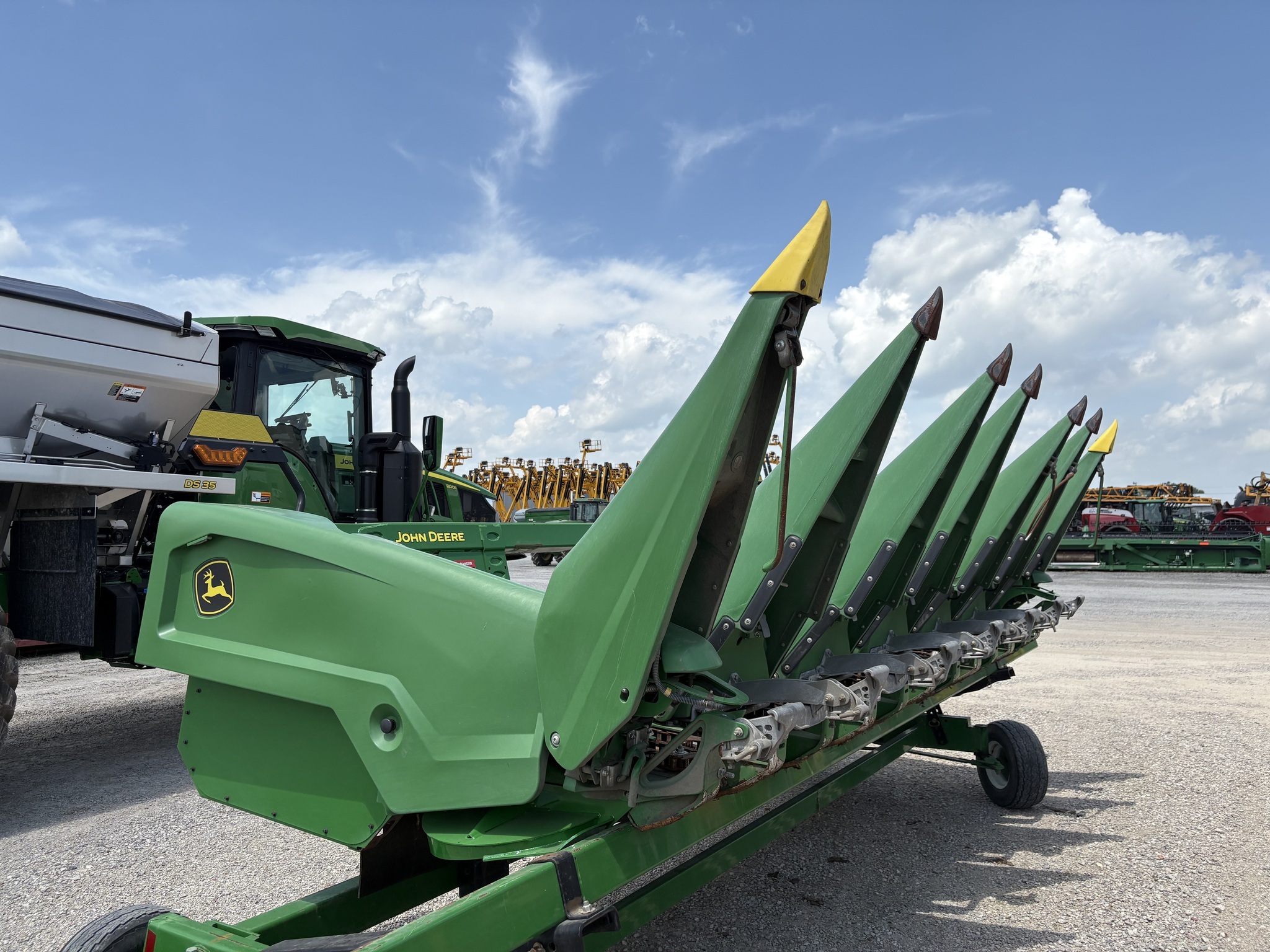 2021 John Deere C6R Corn Head